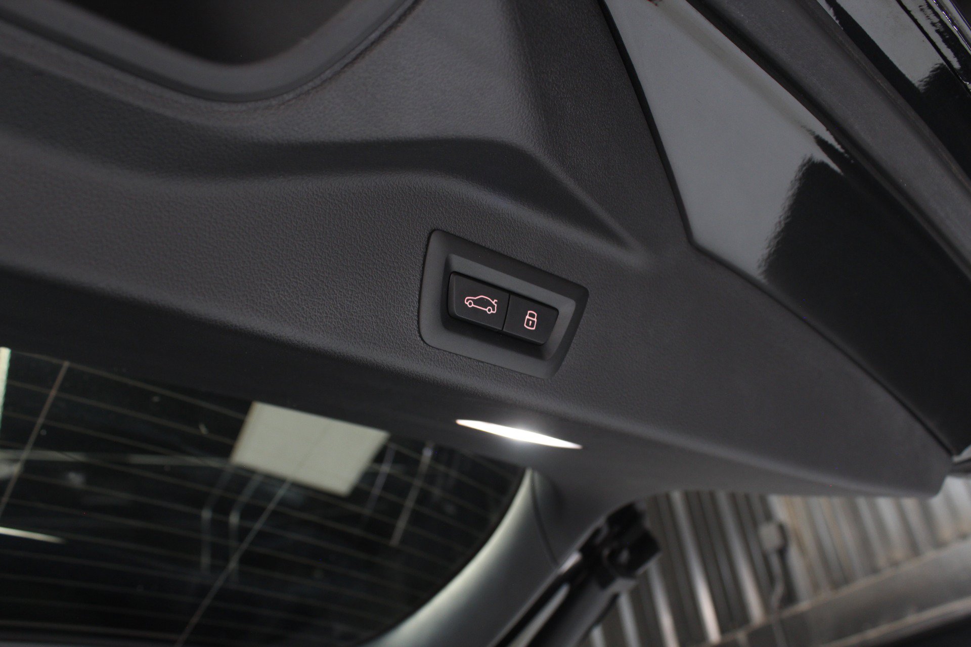 Used 2024 BMW X5 sDrive40i w/ Premium Package RWD image 88