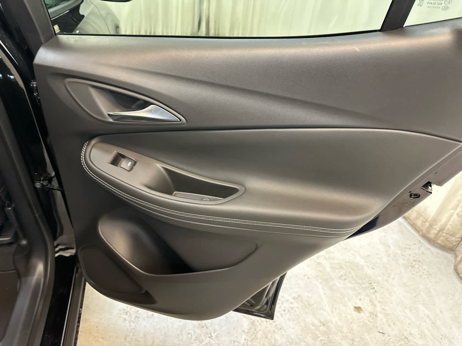 Used 2026 Buick Encore GX Avenir w/ Avenir Convenience Package image 30