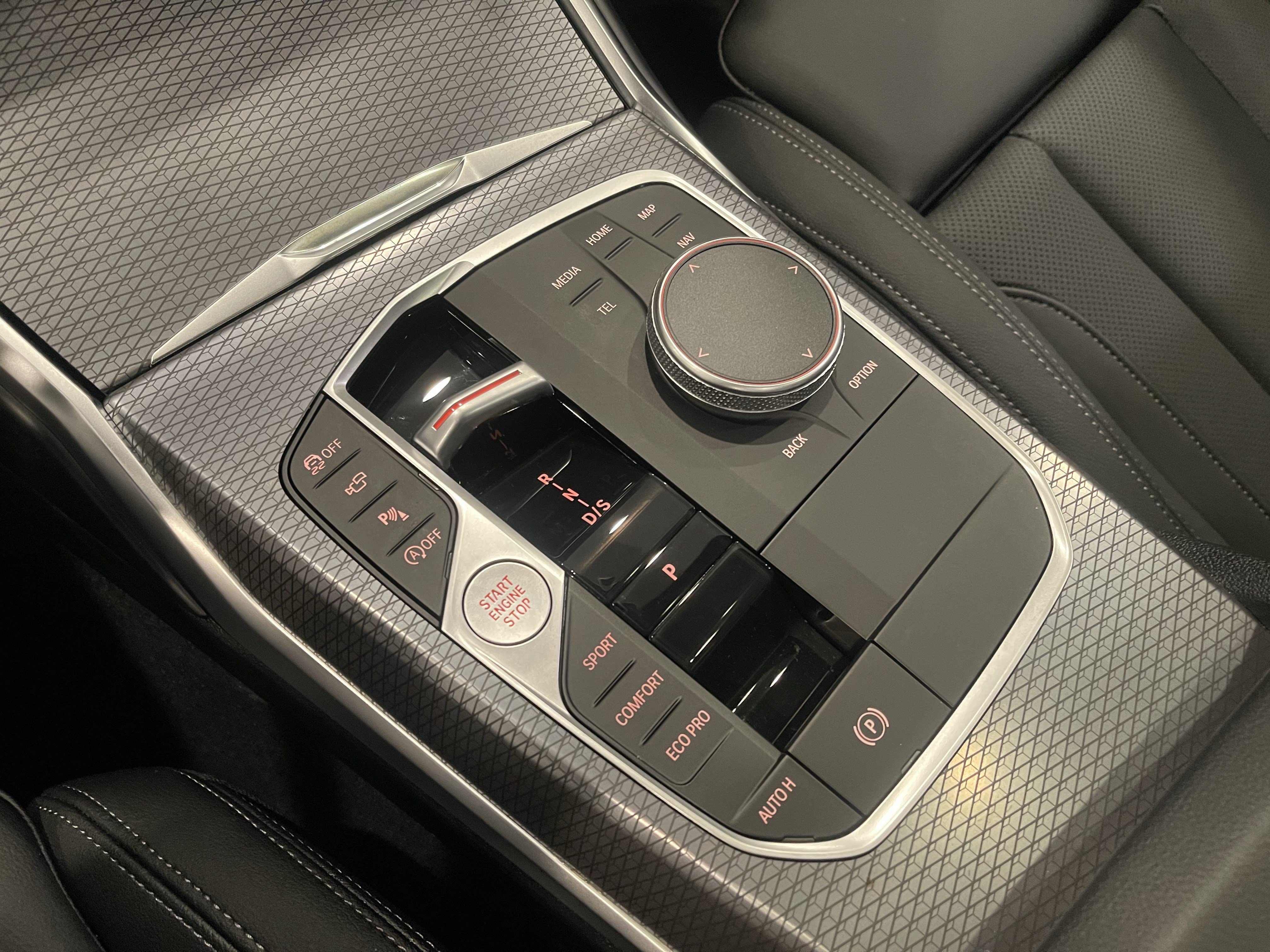 Used 2025 BMW M340i Sedan RWD image 18