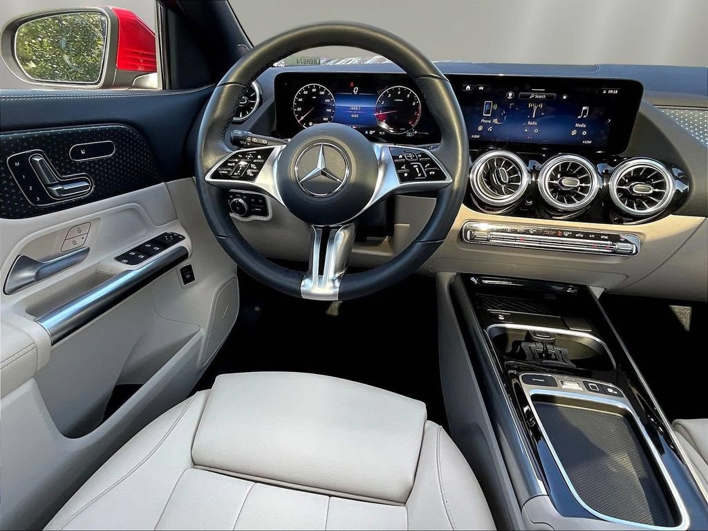 Used 2026 Mercedes-Benz GLA 250 image 10
