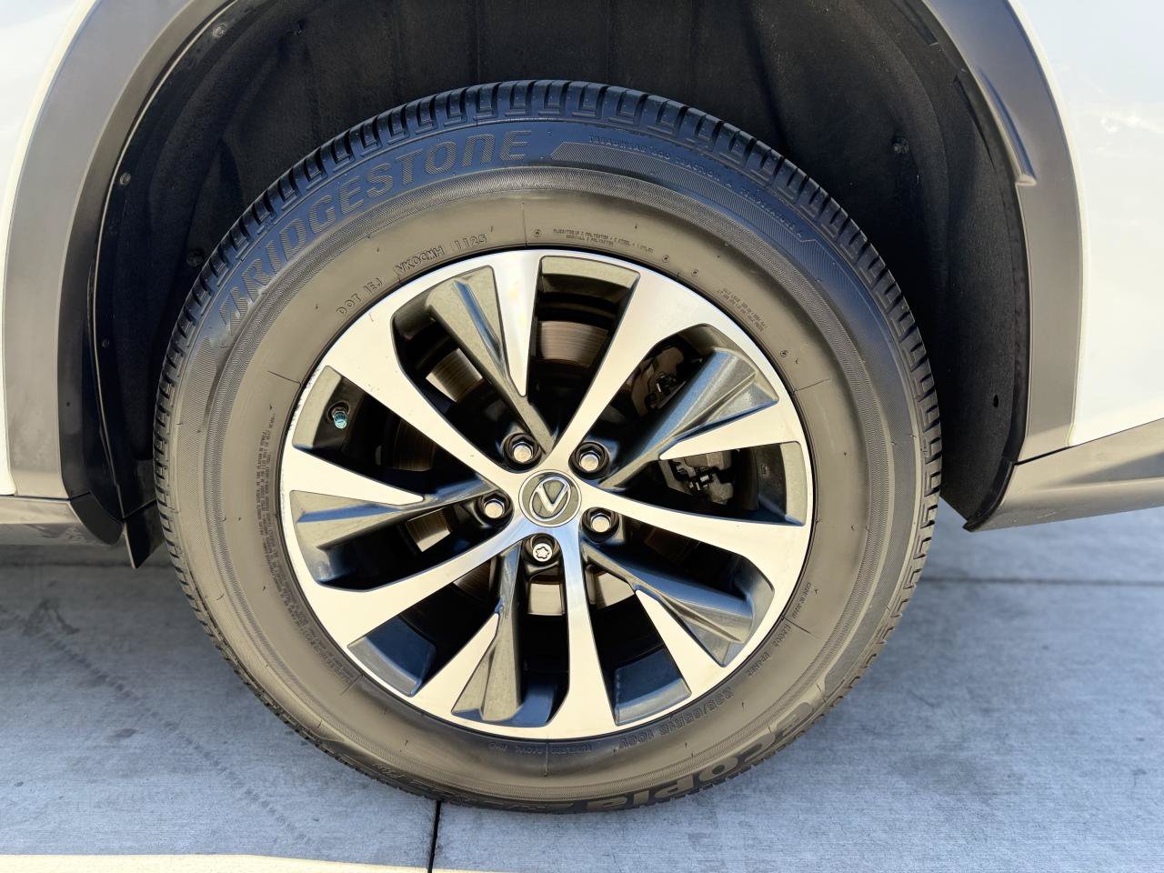 Used 2021 Lexus RX 350 AWD w/ Accessory Package image 9
