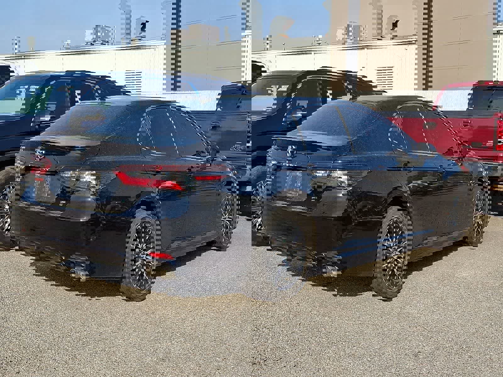 Used 2020 Toyota Camry XSE w/ Driver Assist Package image 3