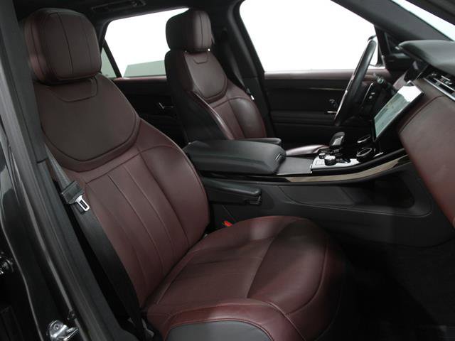 Used 2023 Land Rover Range Rover Sport SE Dynamic image 18