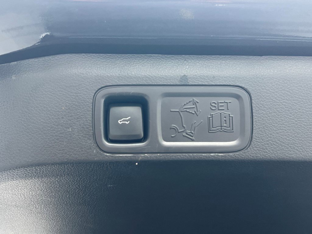 Used 2022 Lincoln Navigator Reserve image 17