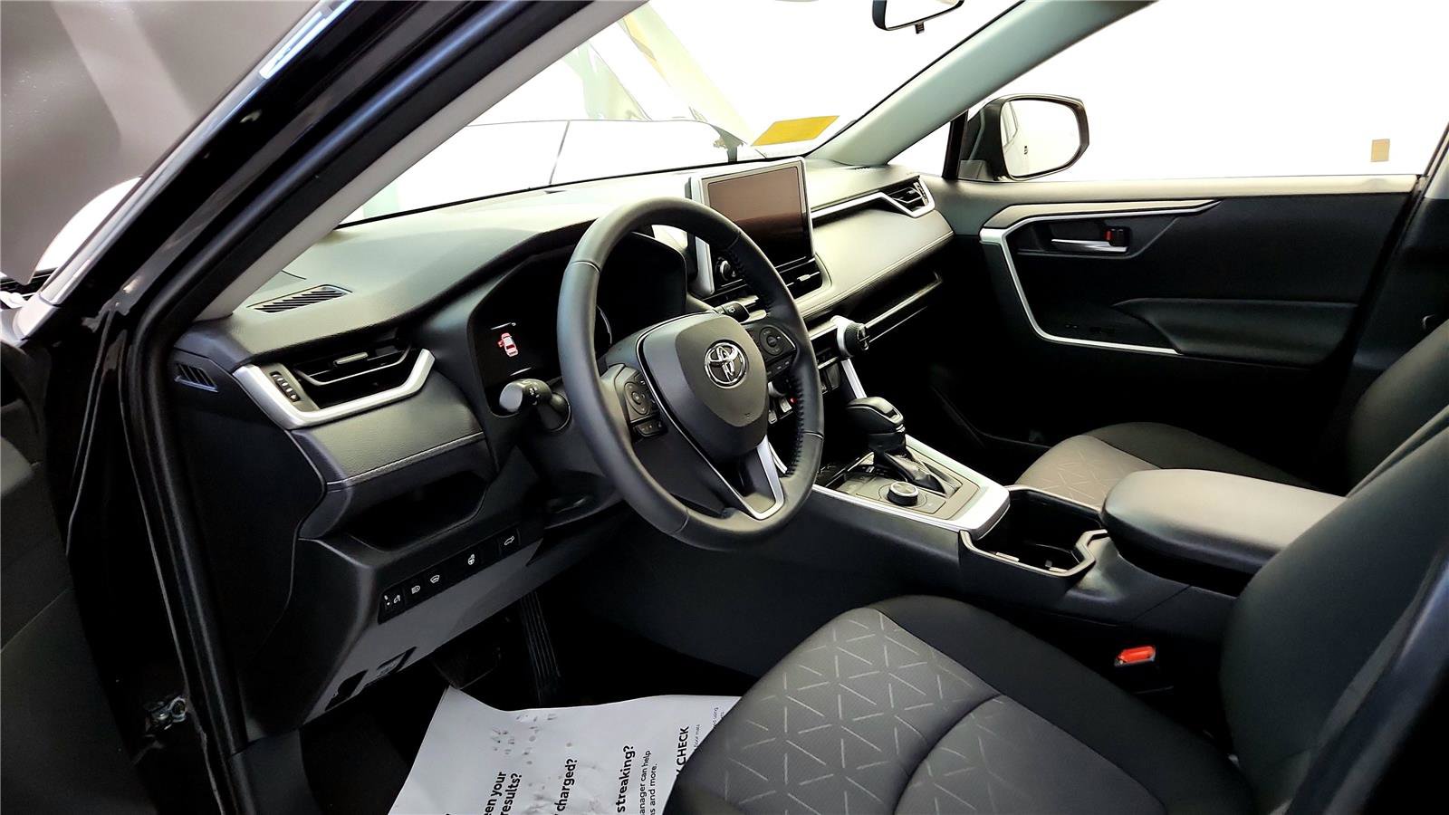 Certified 2025 Toyota RAV4 XLE image 15