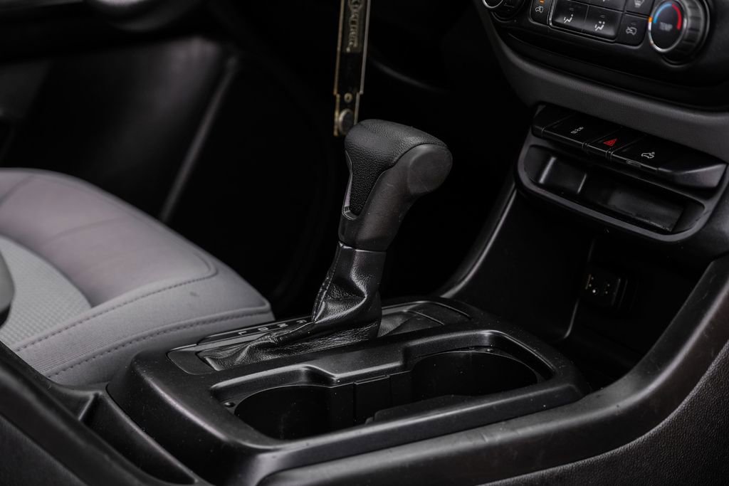 Used 2021 Chevrolet Colorado W/T image 16