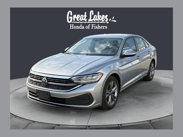 Used 2024 Volkswagen Jetta SE