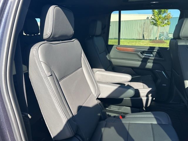 New 2026 GMC Yukon XL Denali w/ Sun & Power Step Package image 26