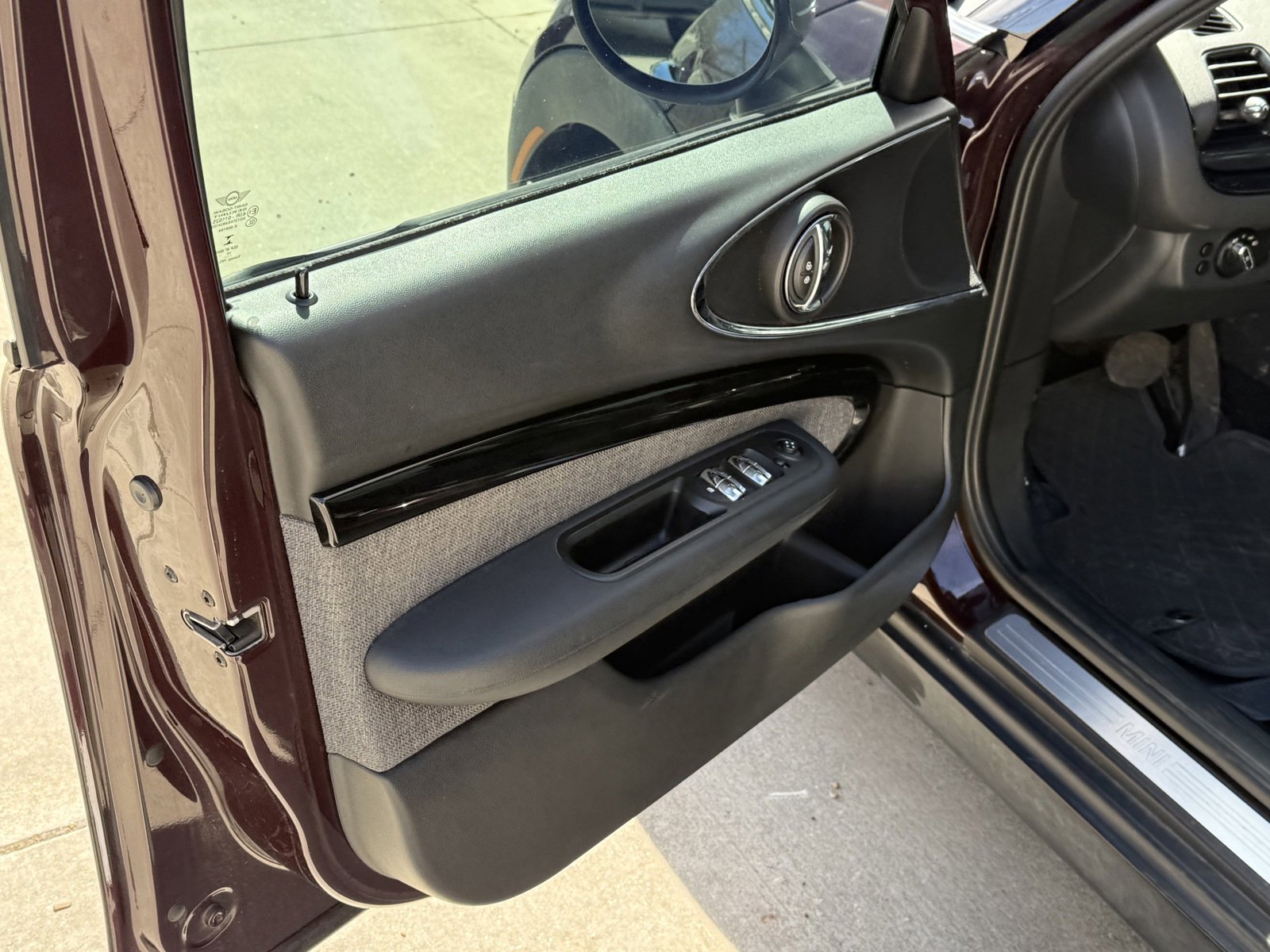 Used 2016 MINI Cooper Clubman image 19