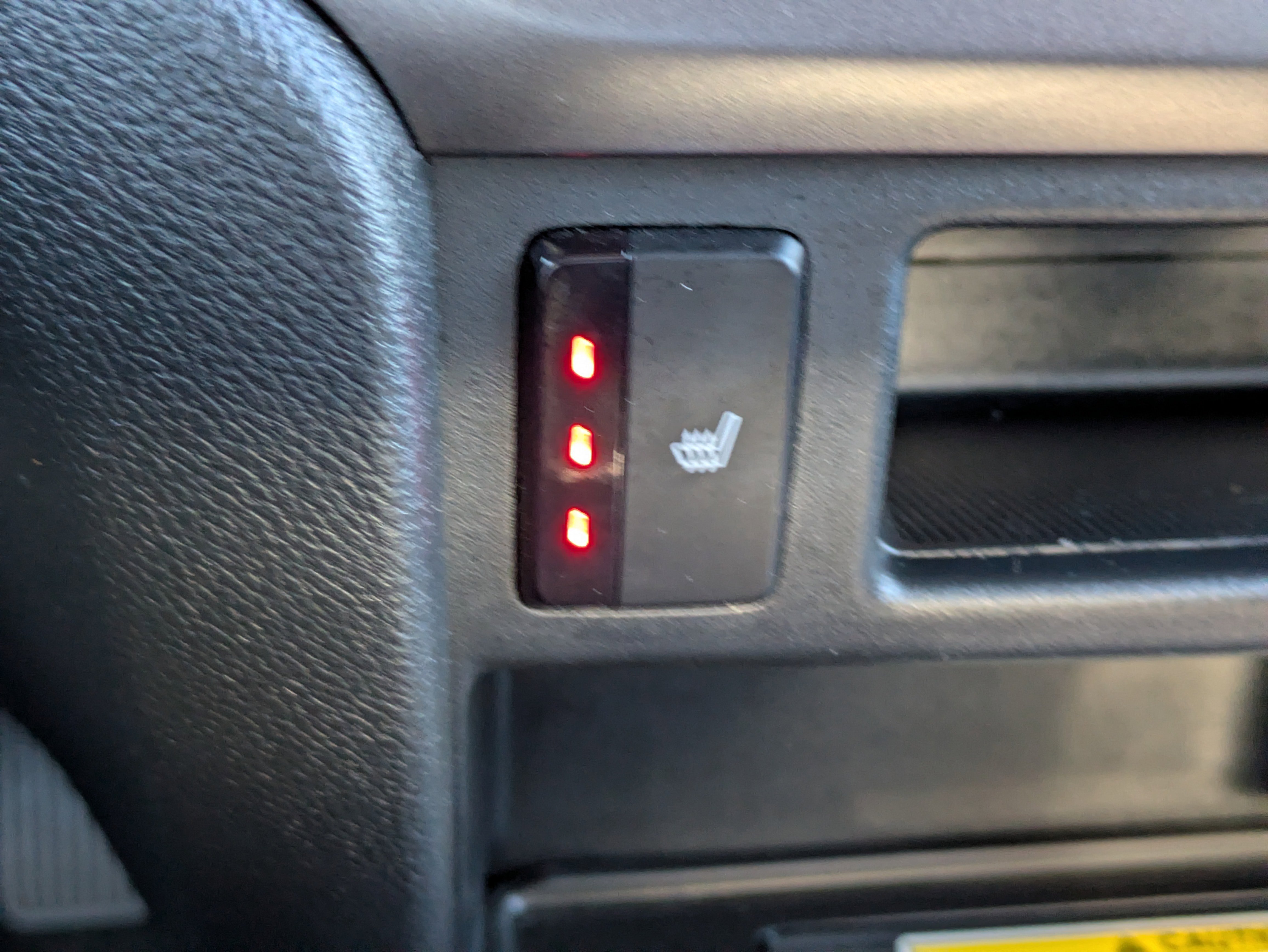 Certified 2023 Honda Passport EX-L image 31