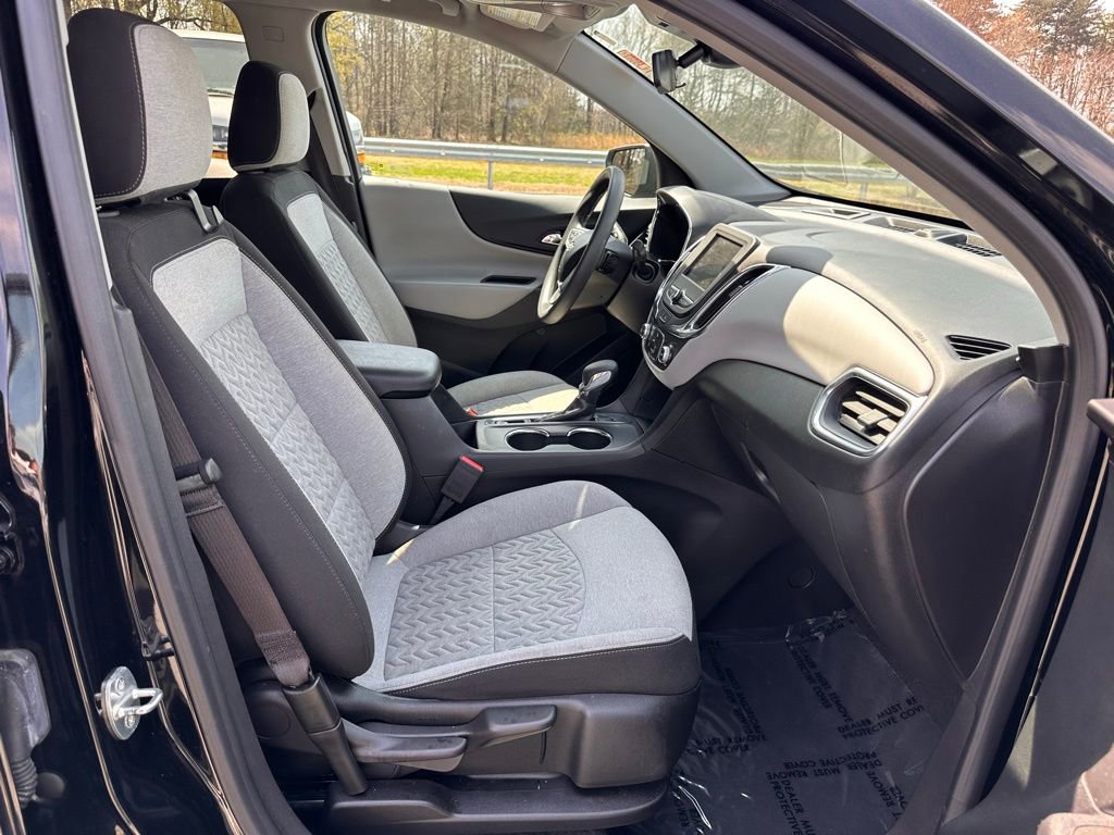 Used 2023 Chevrolet Equinox LS w/ LS Convenience Package image 15