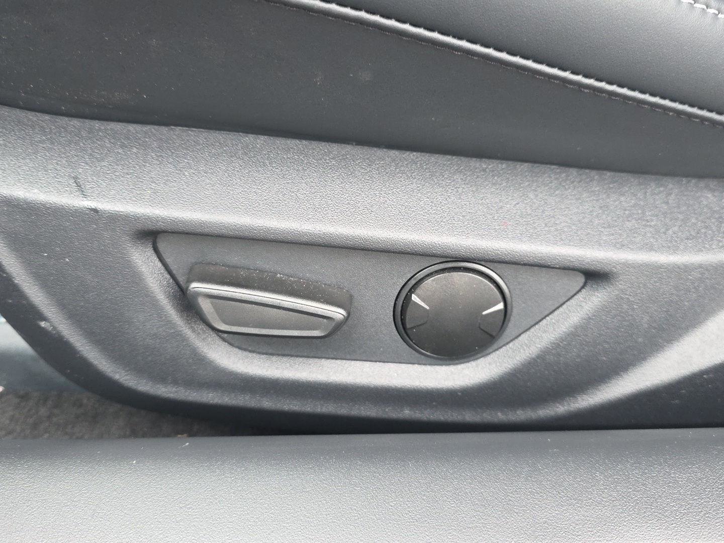 Used 2025 Ford Mustang GT Premium image 11