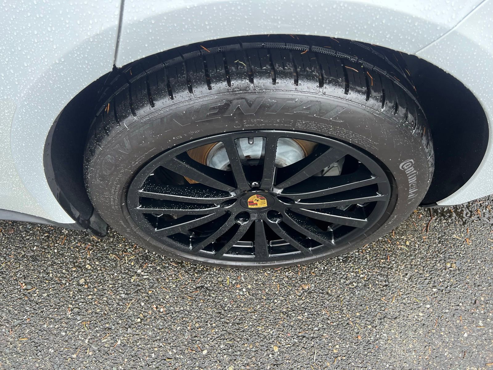 Used 2018 Porsche Panamera 4S image 15