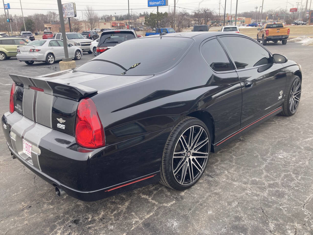 Used 2006 Chevrolet Monte Carlo SS image 3