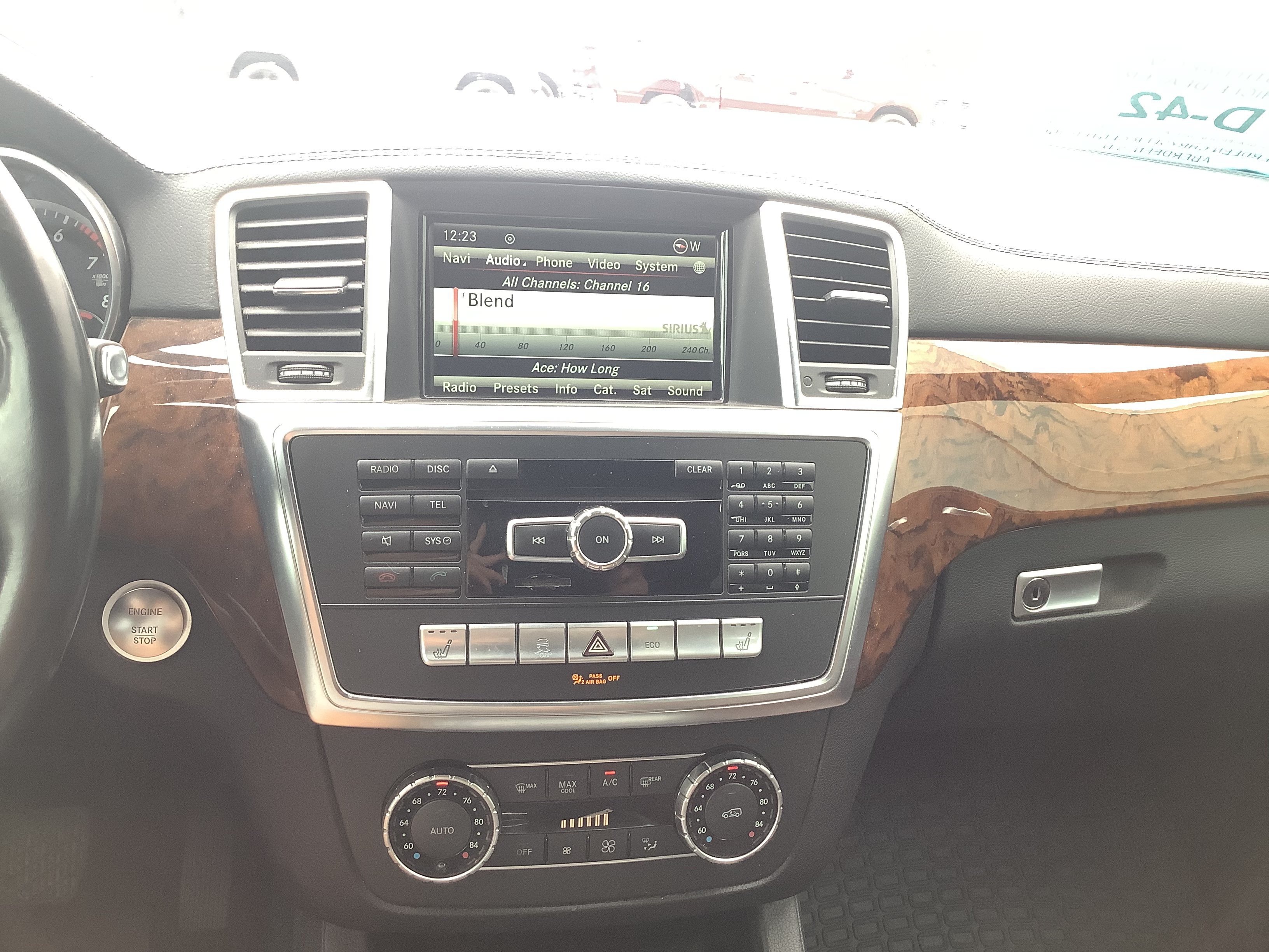 Used 2015 Mercedes-Benz GL 450 4MATIC image 20