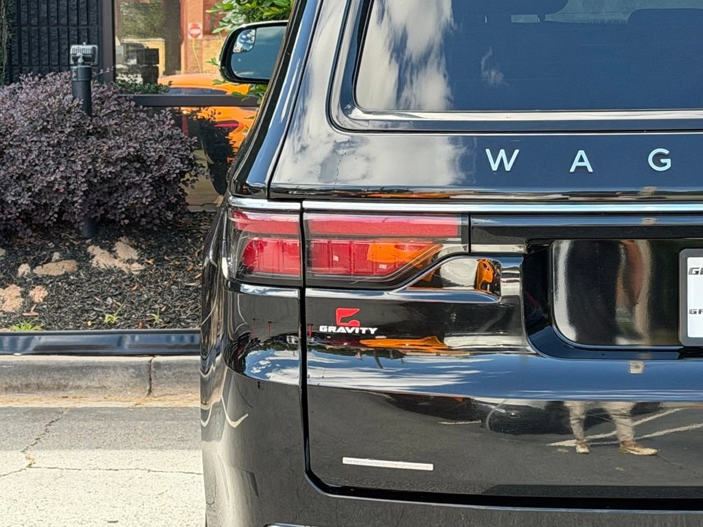 Used 2022 Jeep Wagoneer Series II AWD/4WD image 15