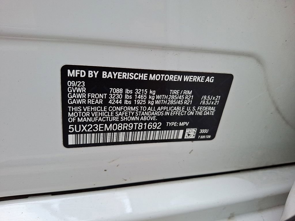 Certified 2024 BMW X7 xDrive40i w/ Executive Package image 27