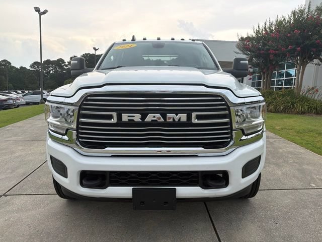 Used 2024 RAM 5500 Laramie AWD/4WD image 2