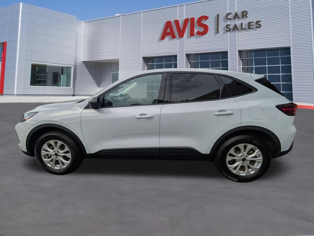 Used 2025 Ford Escape Active AWD/4WD image 10
