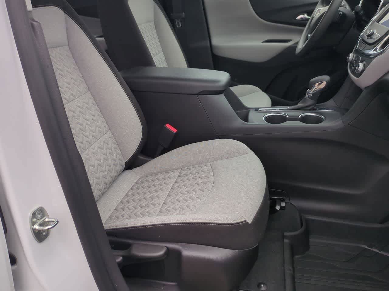 Used 2023 Chevrolet Equinox LS w/ LPO, Floor Liner Package AWD/4WD image 20