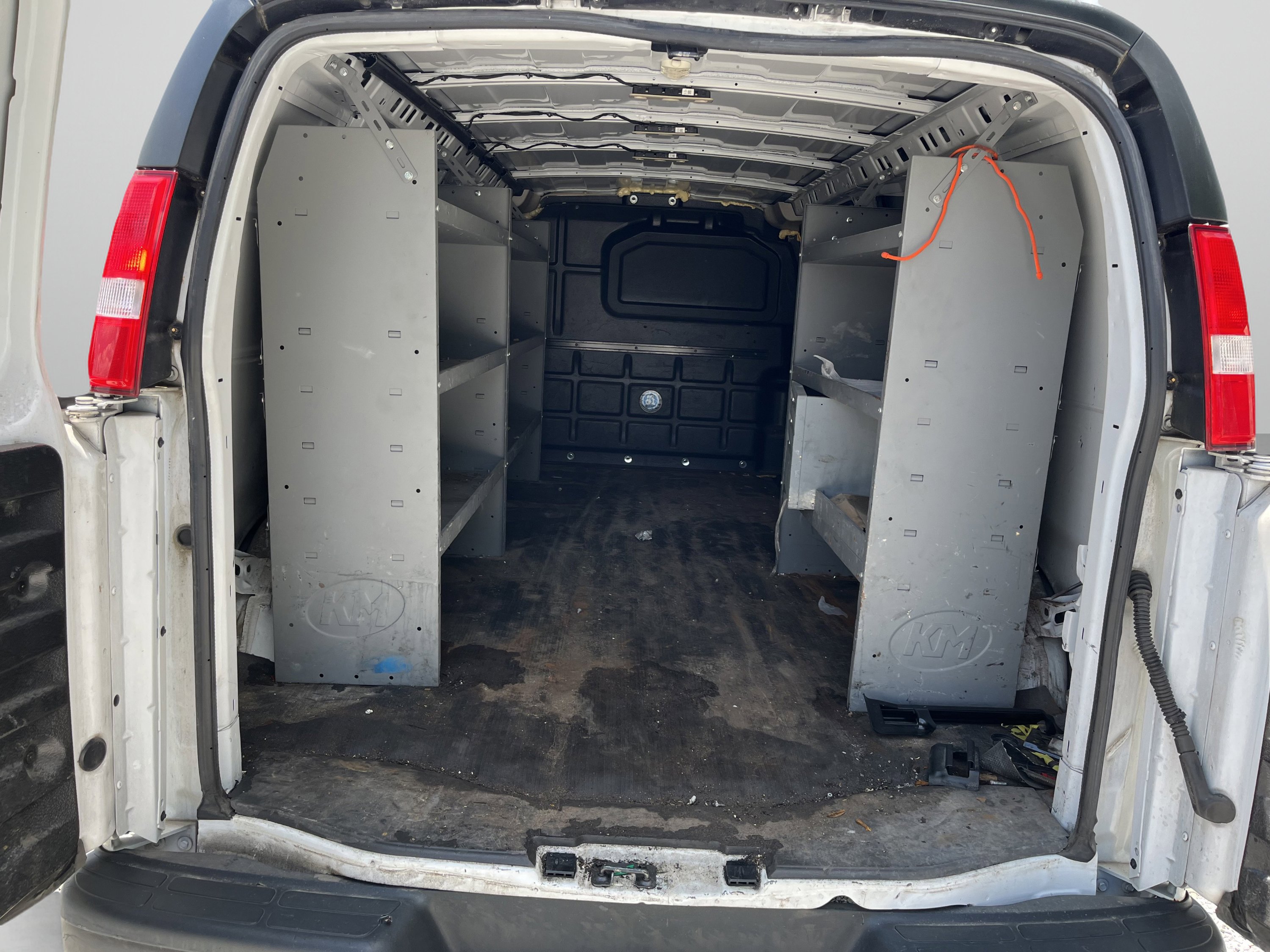 Used 2022 Chevrolet Express 2500 Extended w/ Driver Convenience Package image 19