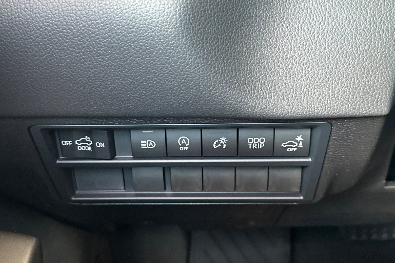 New 2026 Toyota Tundra Limited AWD/4WD image 31