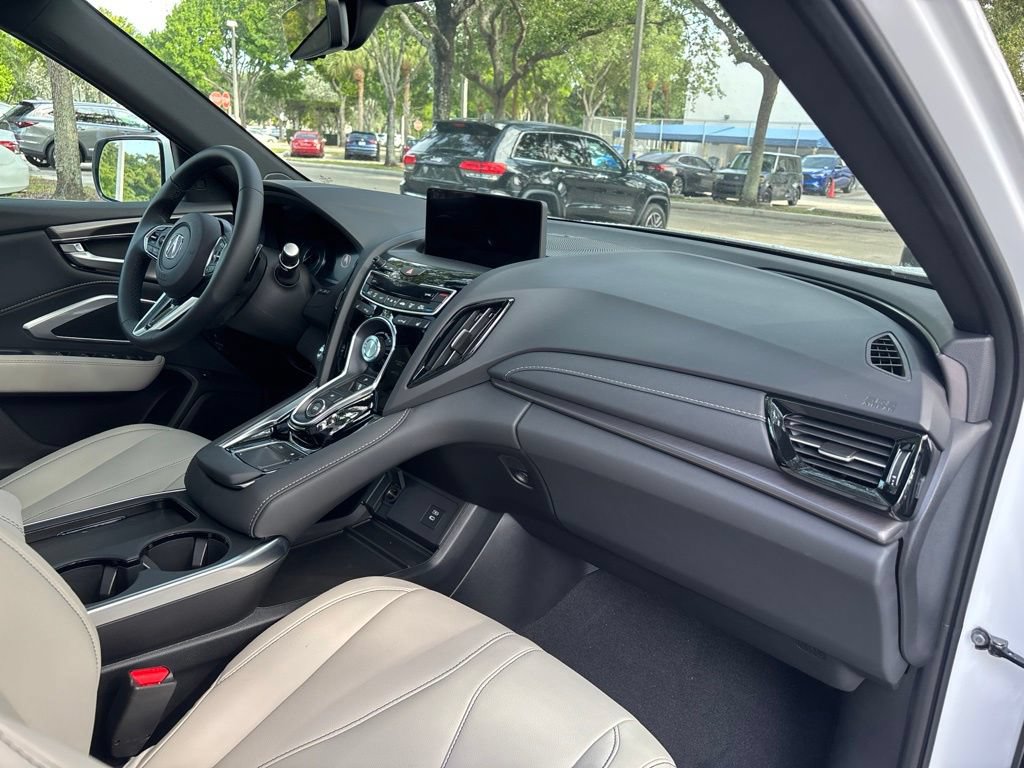 New 2026 Acura RDX SH-AWD image 13