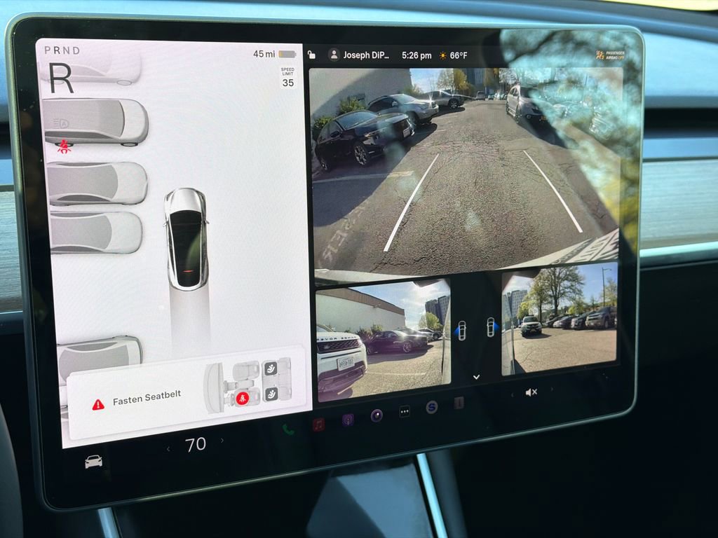 Used 2021 Tesla Model Y Long Range image 26