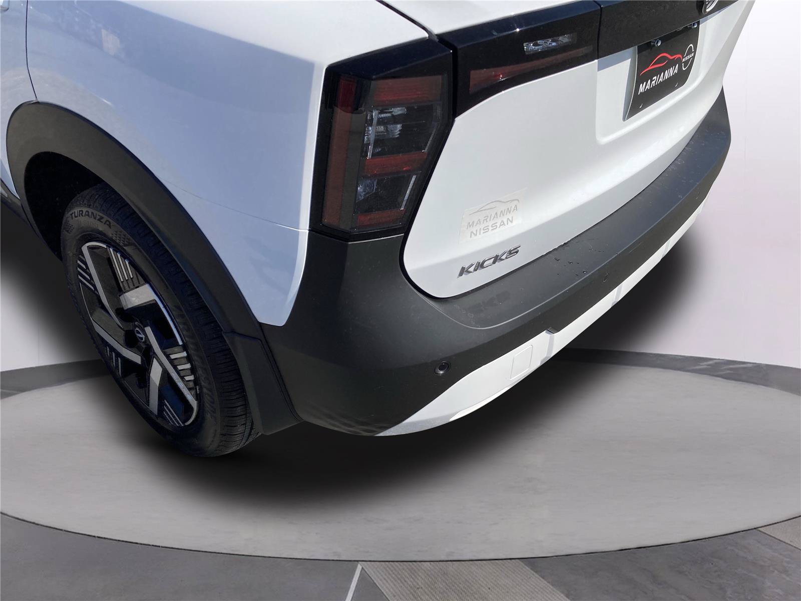 New 2026 Nissan Kicks SV w/ SV Premium Package FWD image 11
