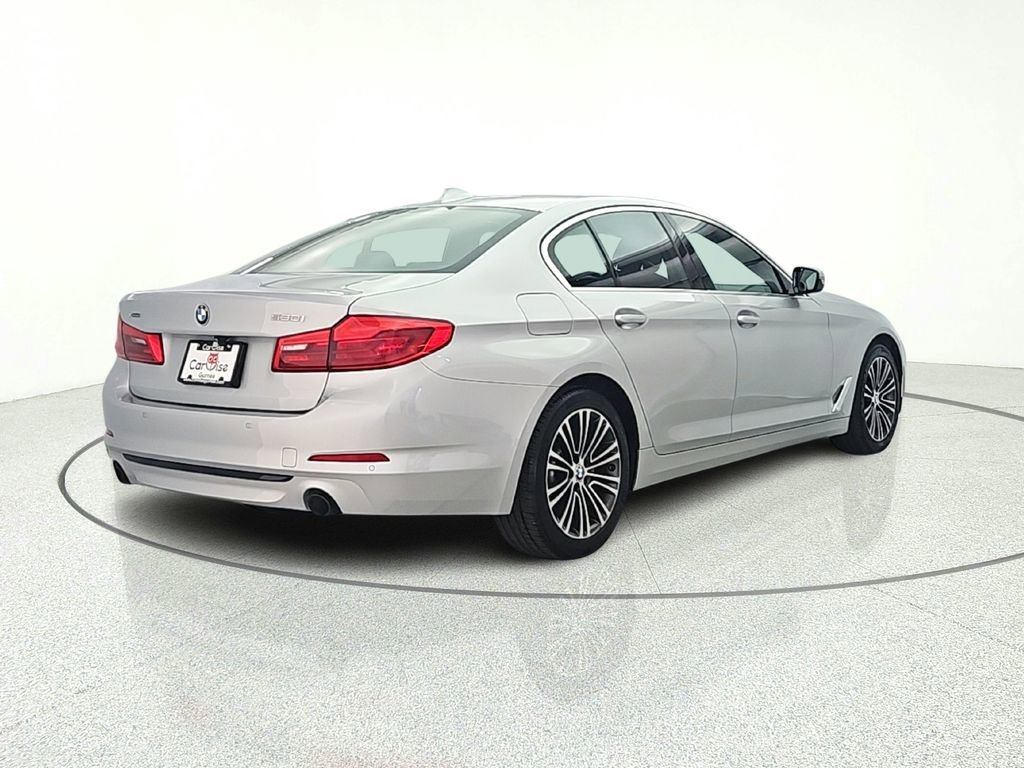 Used 2019 BMW 530i xDrive w/ Convenience Package AWD/4WD image 7