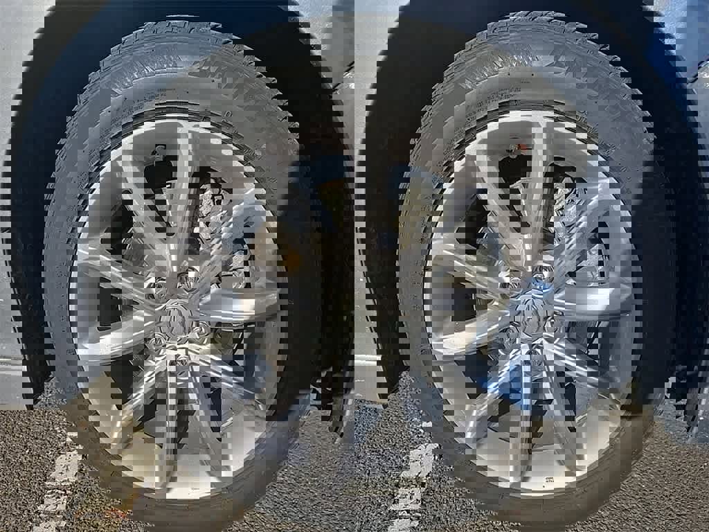 Used 2021 Acura TLX image 9