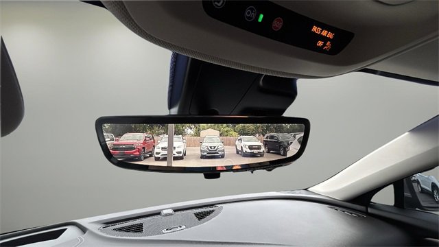 Used 2023 Buick Envision Avenir image 20