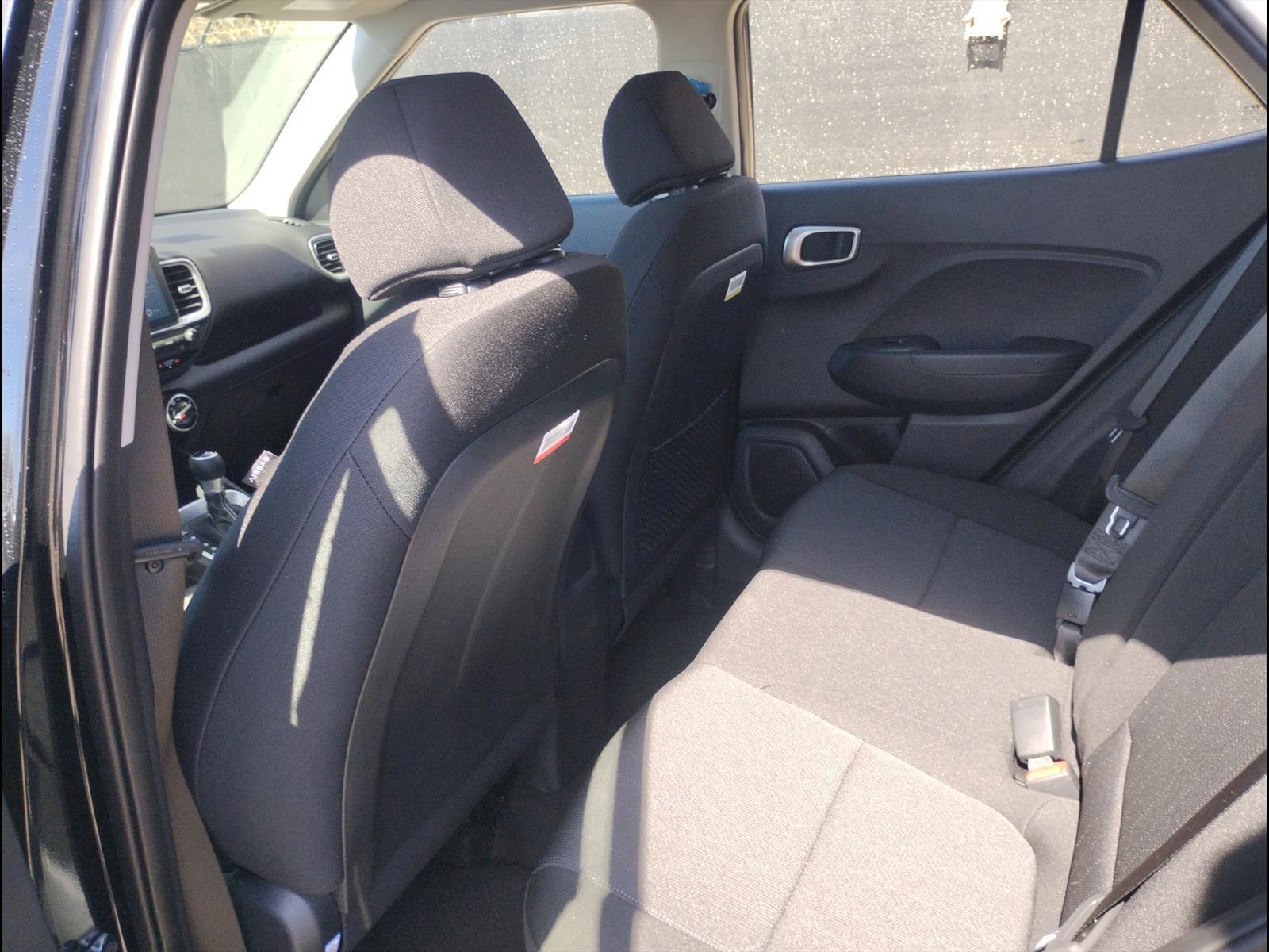 New 2026 Hyundai Venue SE FWD image 14