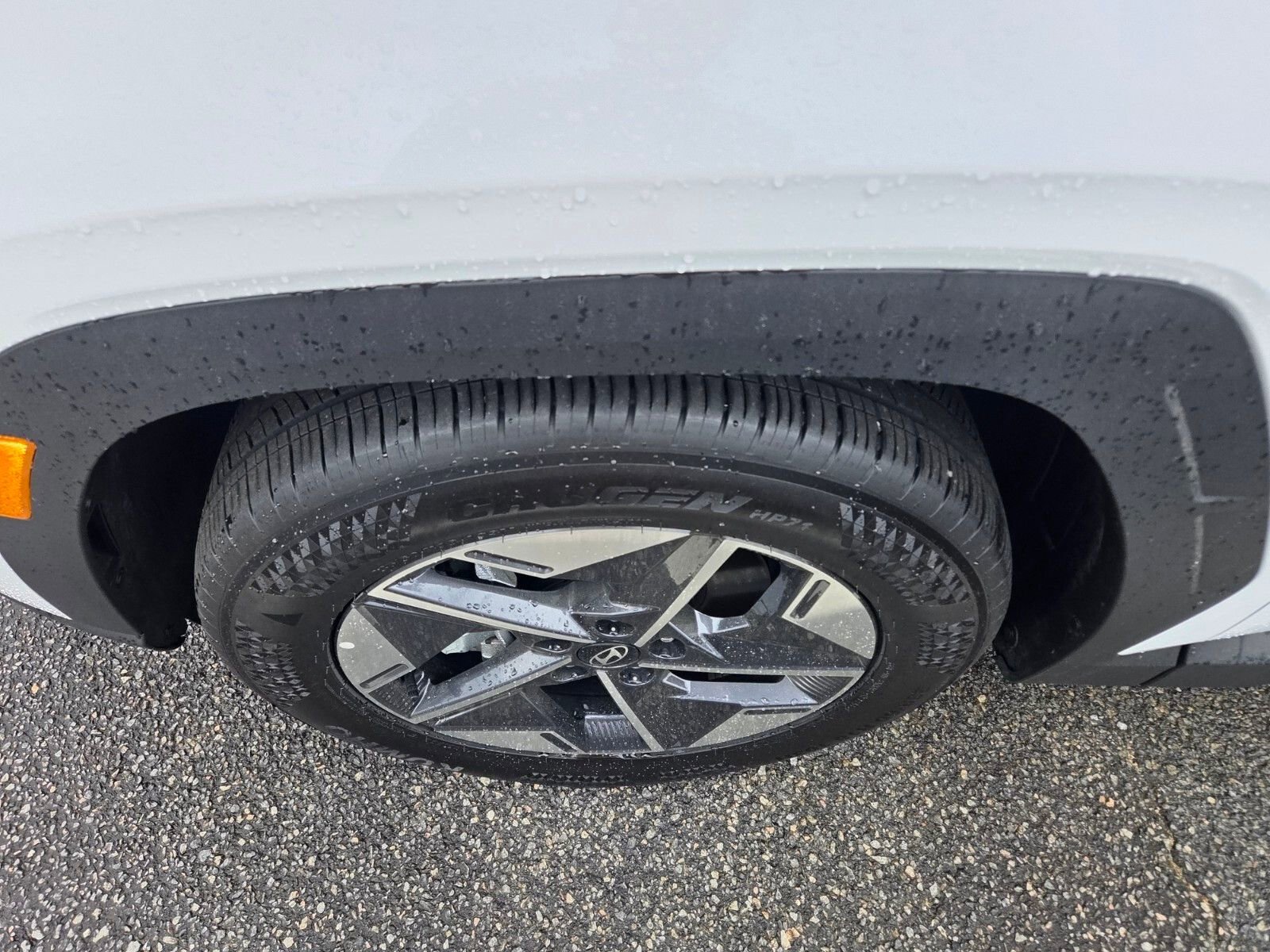 Used 2025 Hyundai Tucson SEL image 4