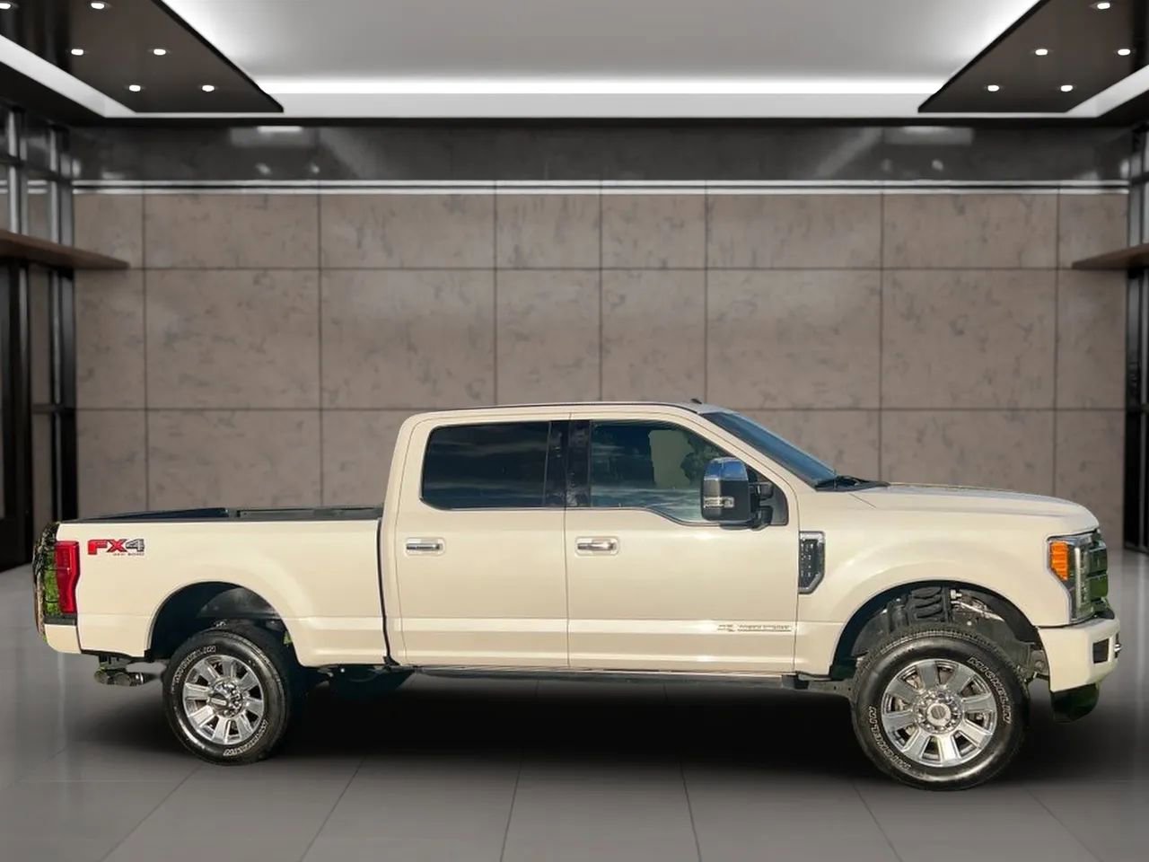 Used 2019 Ford F350 Platinum w/ Platinum Ultimate Package image 8