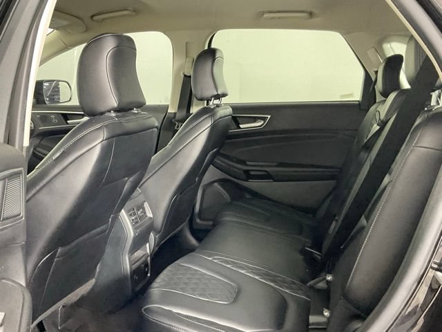 Used 2024 Ford Edge Titanium AWD/4WD image 14