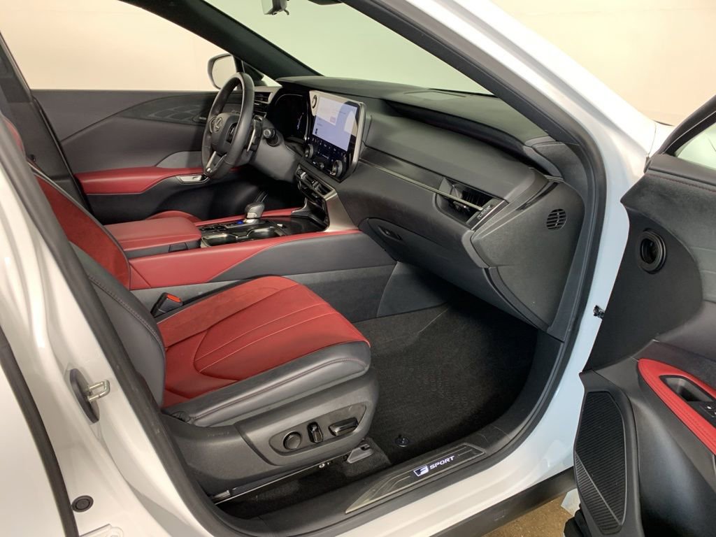 Used 2023 Lexus RX 500h F Sport w/ Accessory Package (2T) image 40