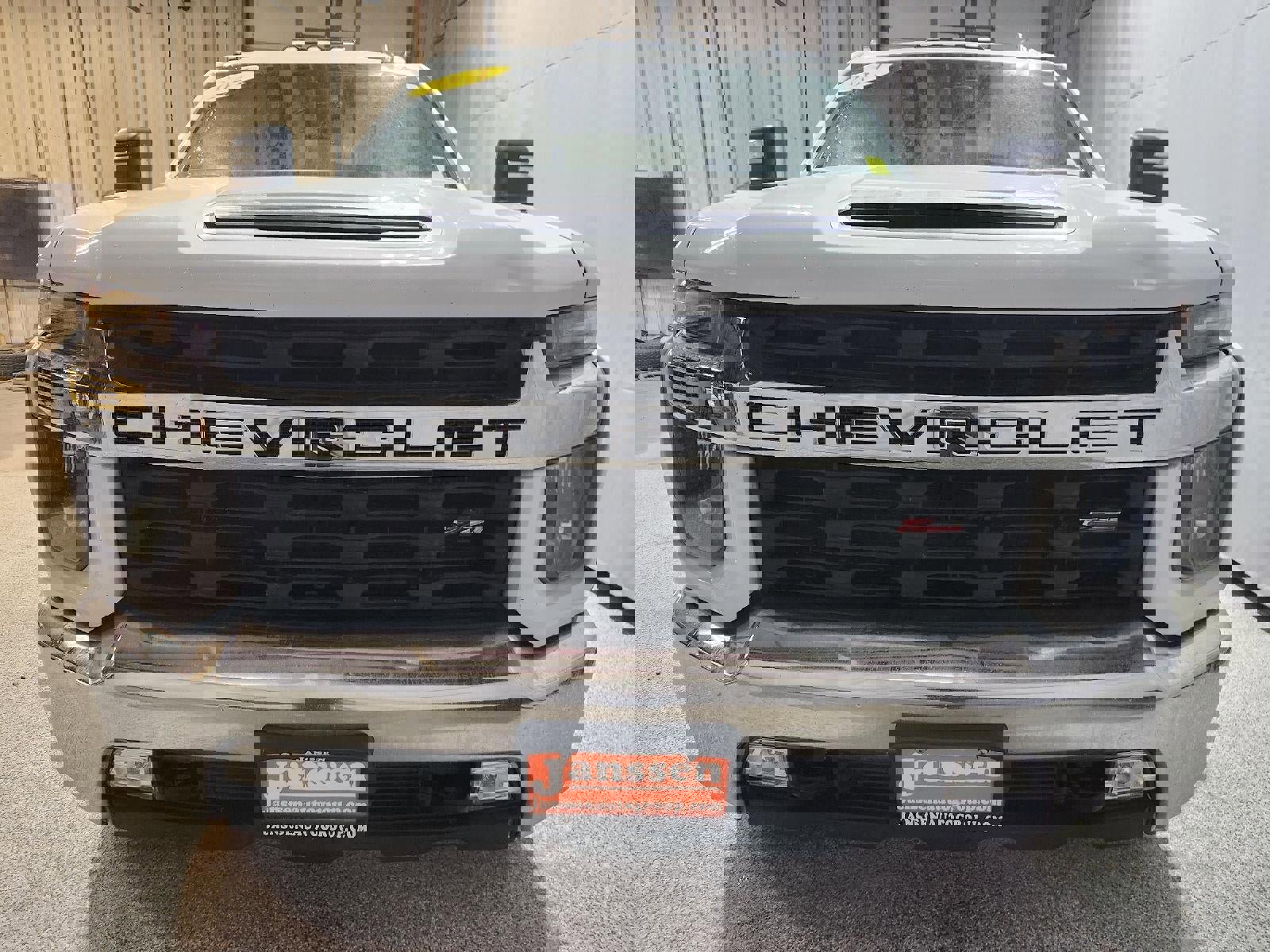 Used 2021 Chevrolet Silverado 3500 LT w/ Convenience Package image 3