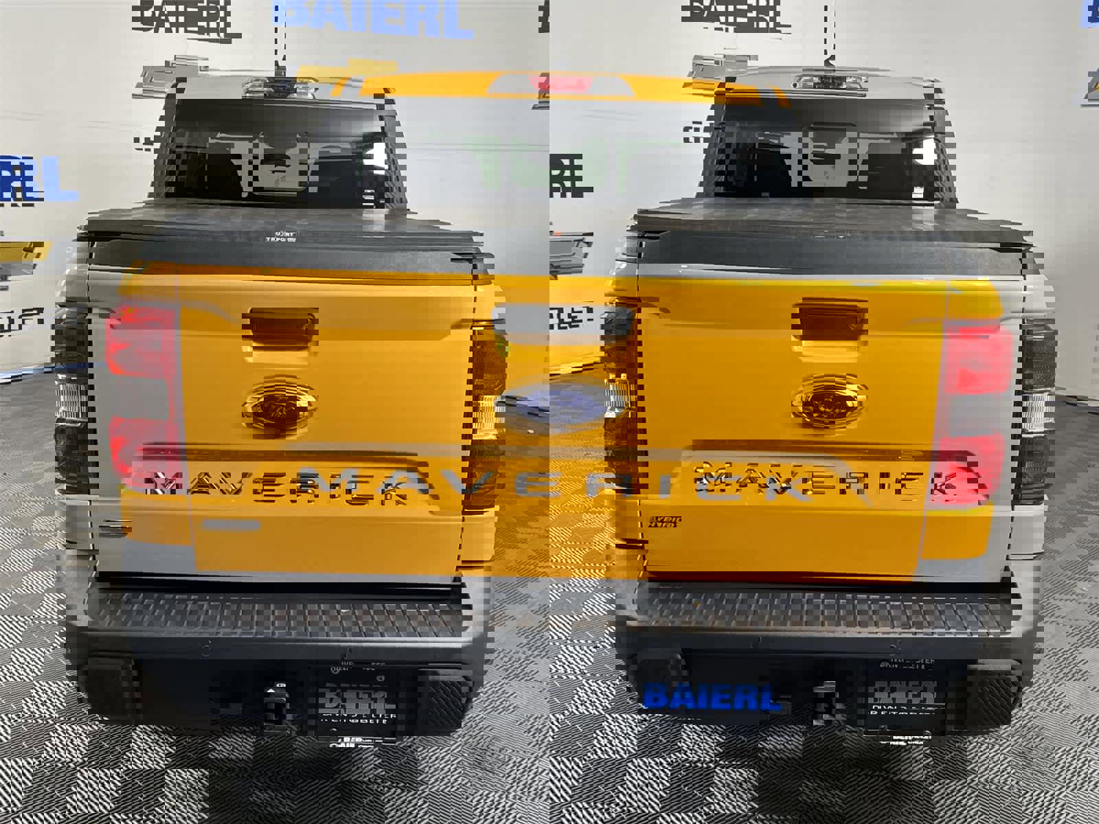 Used 2023 Ford Maverick Lariat w/ Lariat Luxury Package image 4