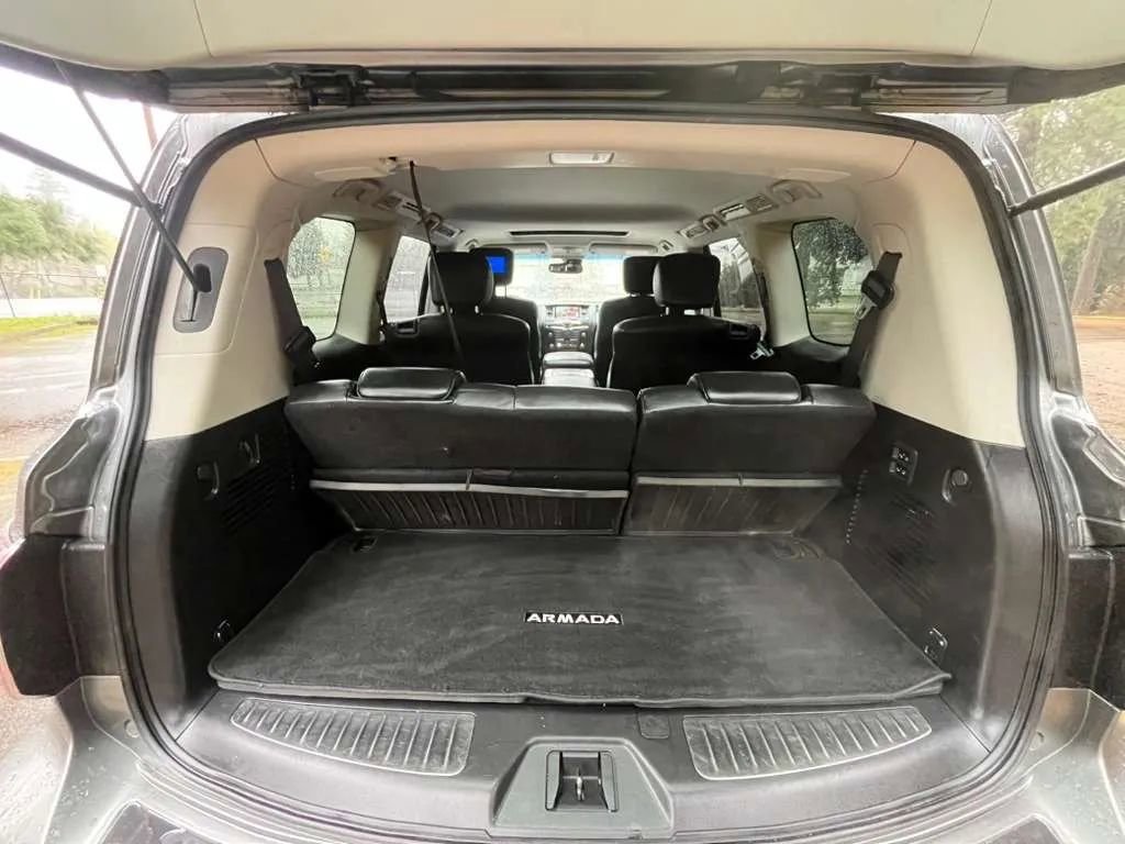 Used 2017 Nissan Armada Platinum w/ Captain Seat Package image 19