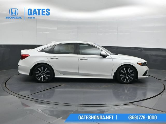 Used 2023 Honda Civic EX image 3