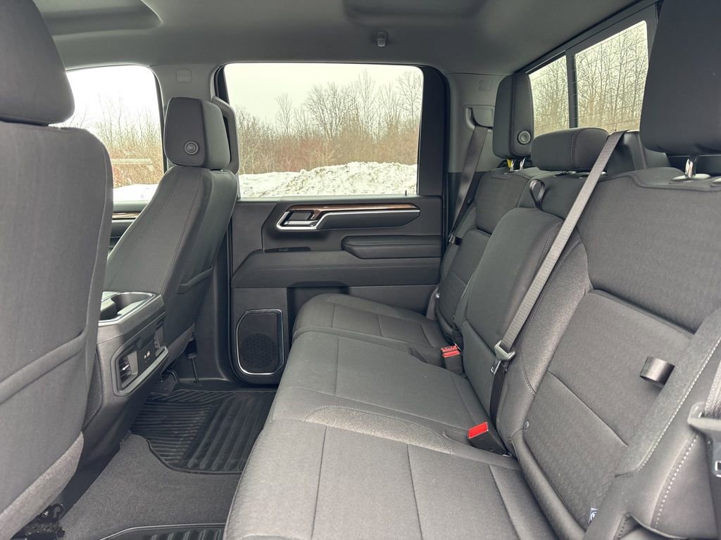 Certified 2025 Chevrolet Silverado 2500 LT w/ Convenience Package image 33