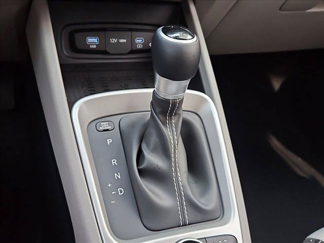 New 2026 Hyundai Venue SEL FWD image 15