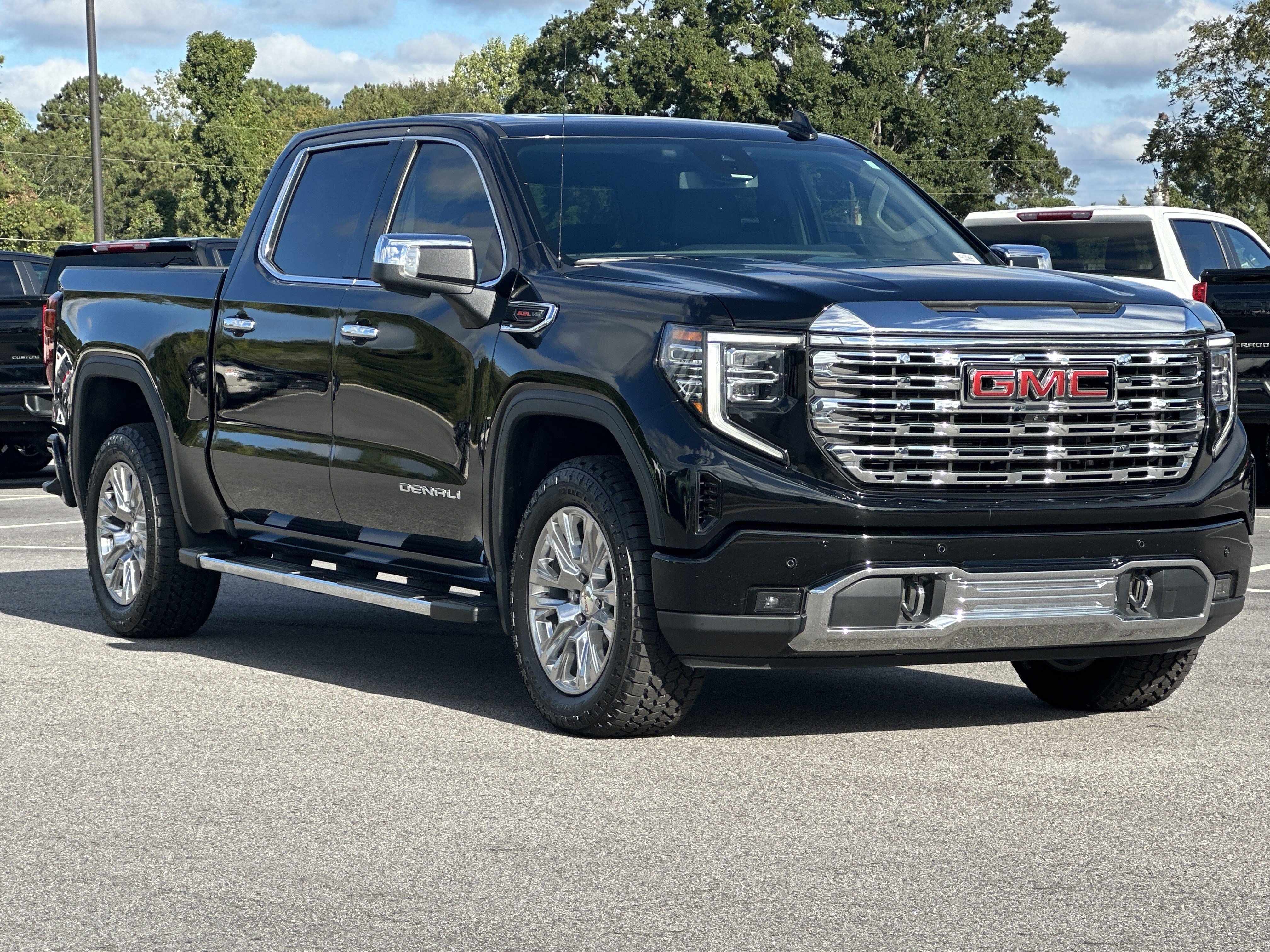 Certified 2022 GMC Sierra 1500 Denali AWD/4WD image 4