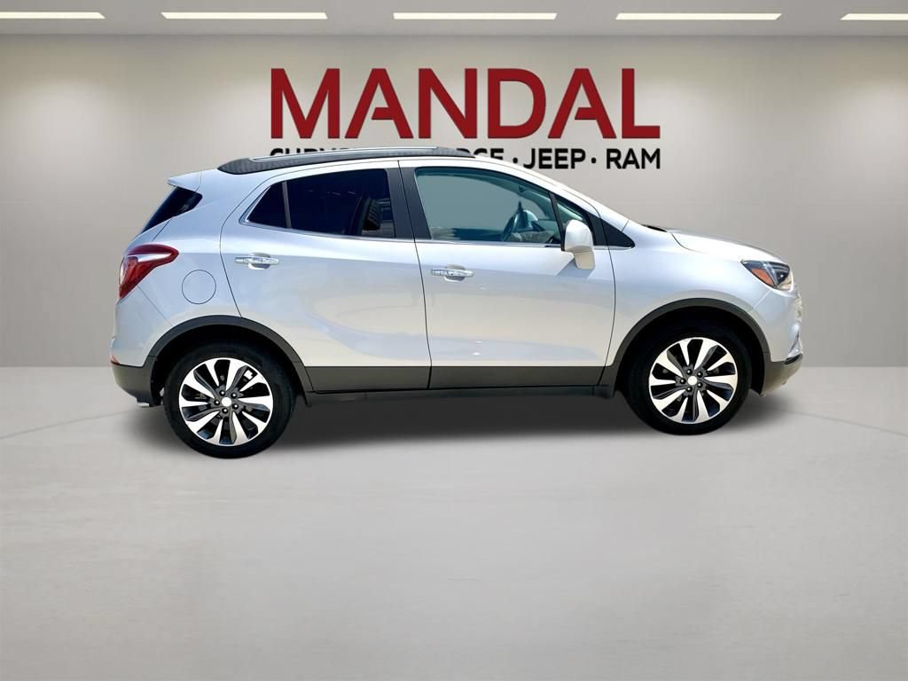 Used 2021 Buick Encore Preferred FWD image 4