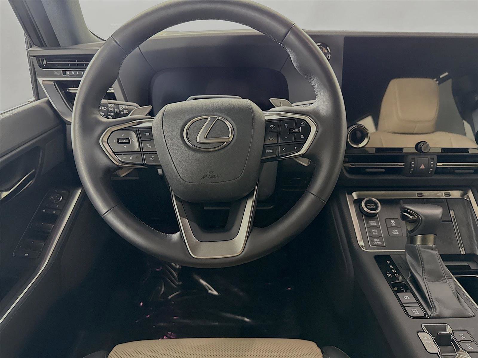 Used 2024 Lexus GX 550 image 35