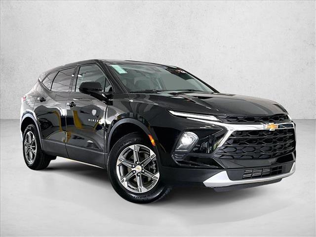 Used 2024 Chevrolet Blazer LT FWD image 12