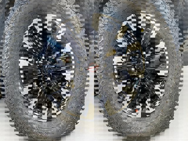 Certified 2023 Nissan Frontier PRO-4X w/ Tow Package image 26