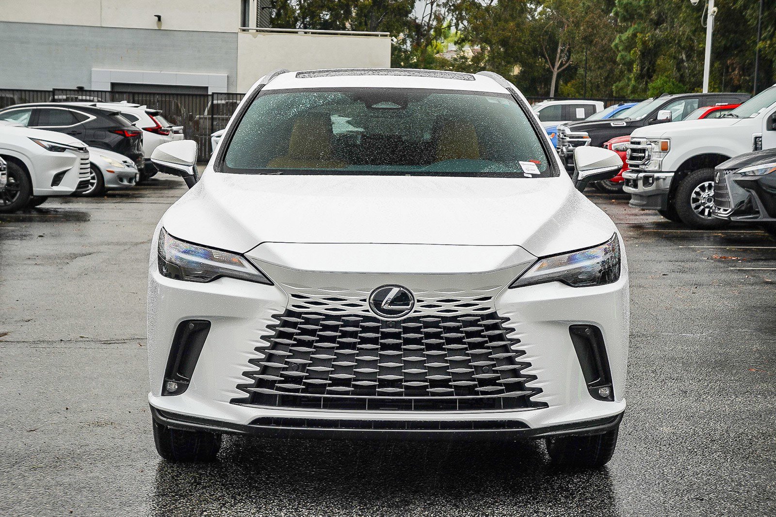 New 2026 Lexus RX 350h image 2