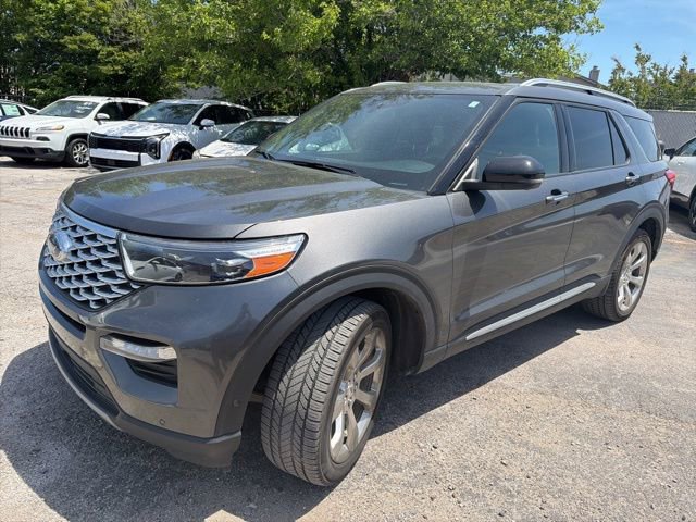Used 2020 Ford Explorer Platinum w/ Premium Technology Package AWD/4WD image 2